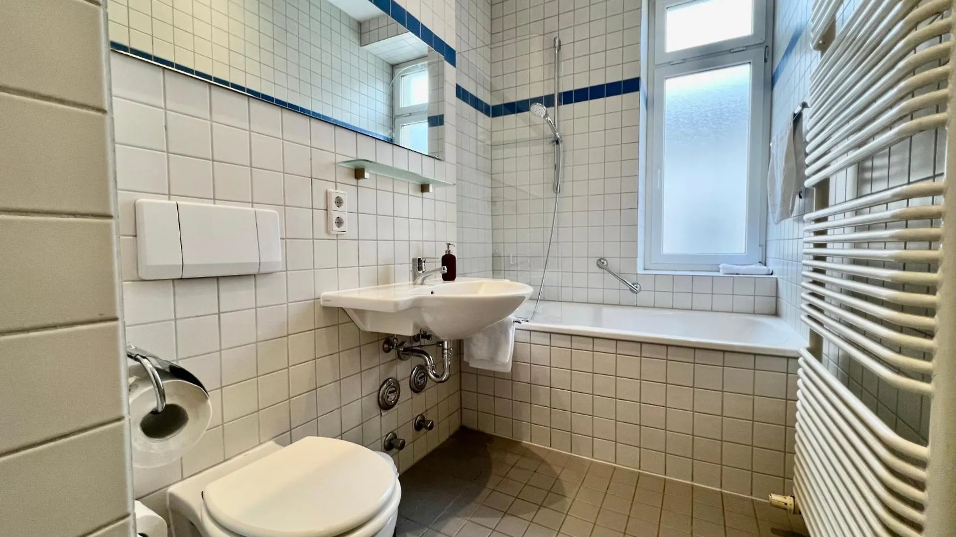 Dill Apartment Dresden Am Blauen Wunder